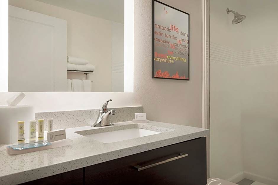 TownePlace Suites by Marriott Dubuque Downtown