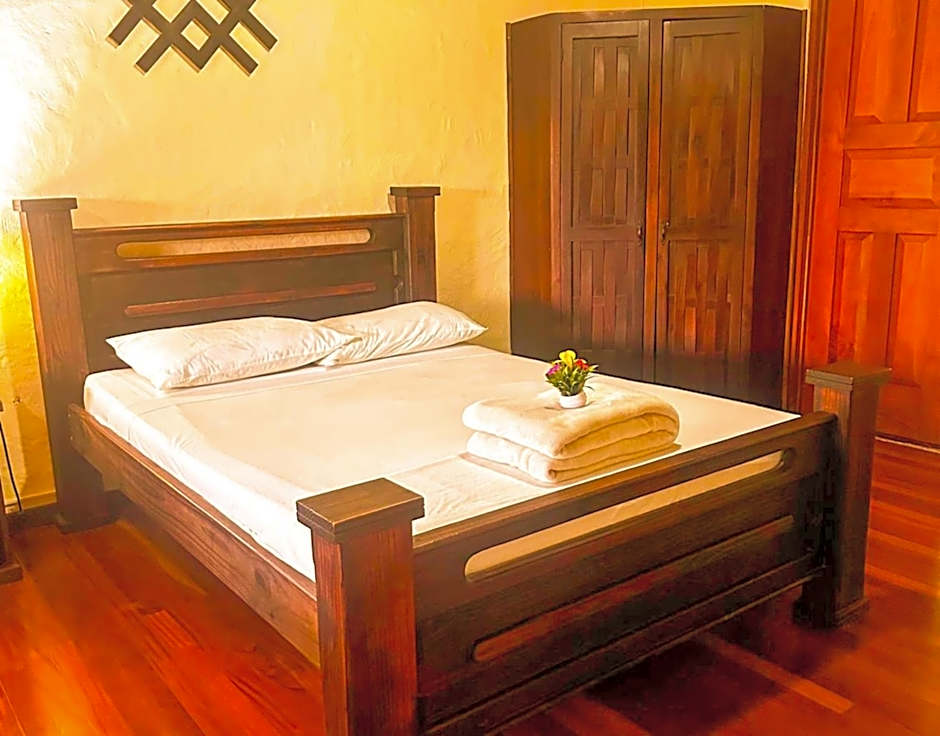 Tabulia Tree Hotel and Villas