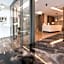 Chrispy City Living ex Nefeli