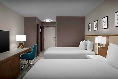 One Bedroom Suite with Two Double Beds