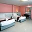 Convenient Grand Plus Hotel Suvarnabhumi