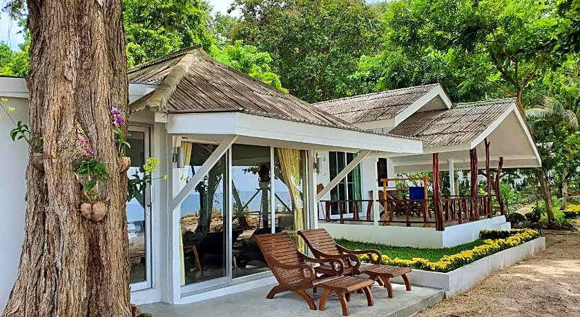 Blue Bay Bungalow