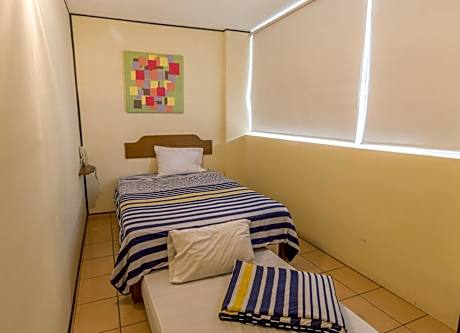 Basic Triple Room