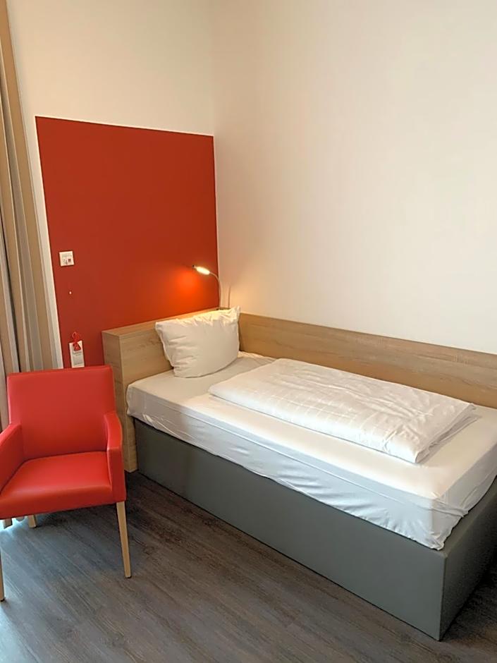 Adesso Hotel Göttingen - pay at property on arrival-Ihr Automatenhotel in Göttingen