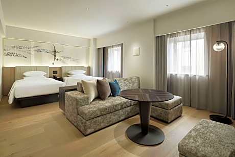 Premium Twin Studio
