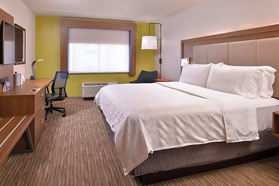 Holiday Inn Express Hotel and Suites Mesquite By IHG