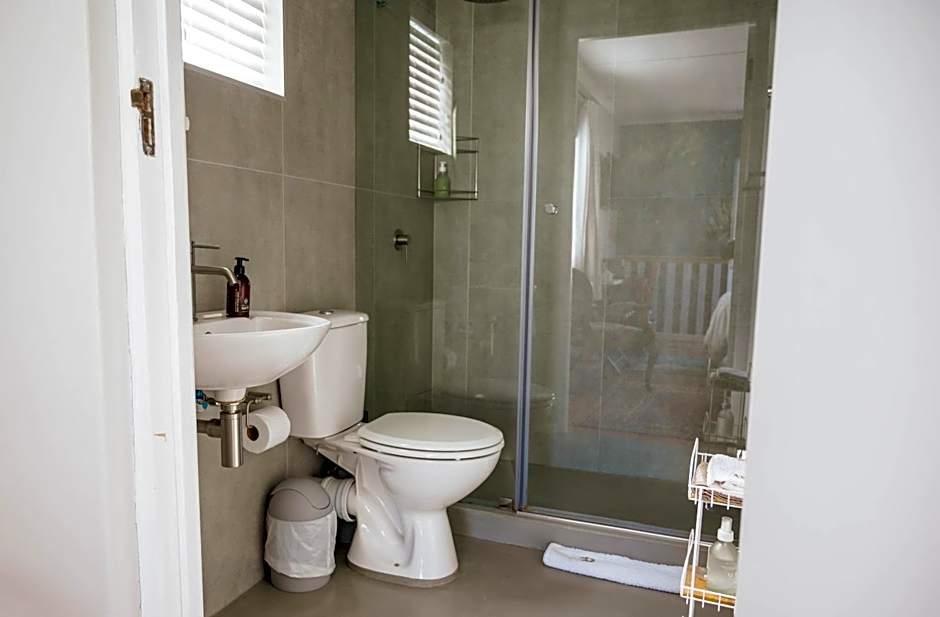 Rozenburg Guest House