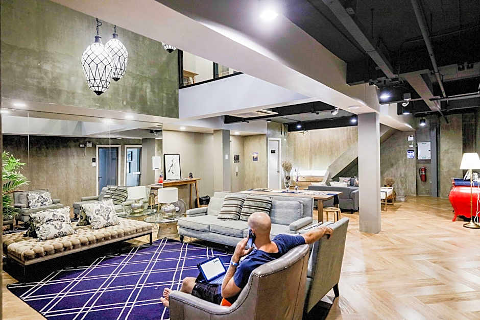 Collection O The Spades Hostel