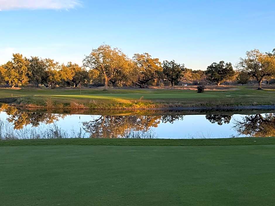 Hospedium Hotel Valles de Gredos Golf