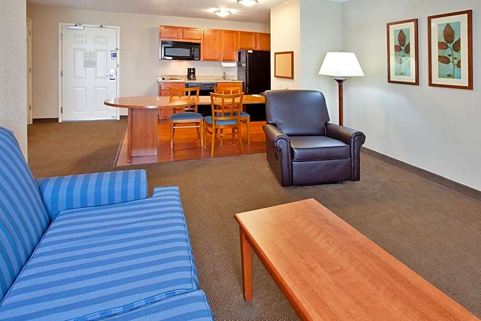 Candlewood Suites Elgin  Northwest Chicago By IHG