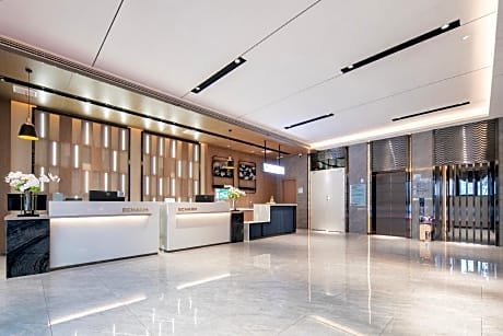Echarm Hotel Jingzhou Honghu Long Street