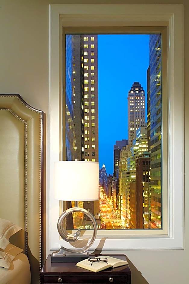 Omni Berkshire Place