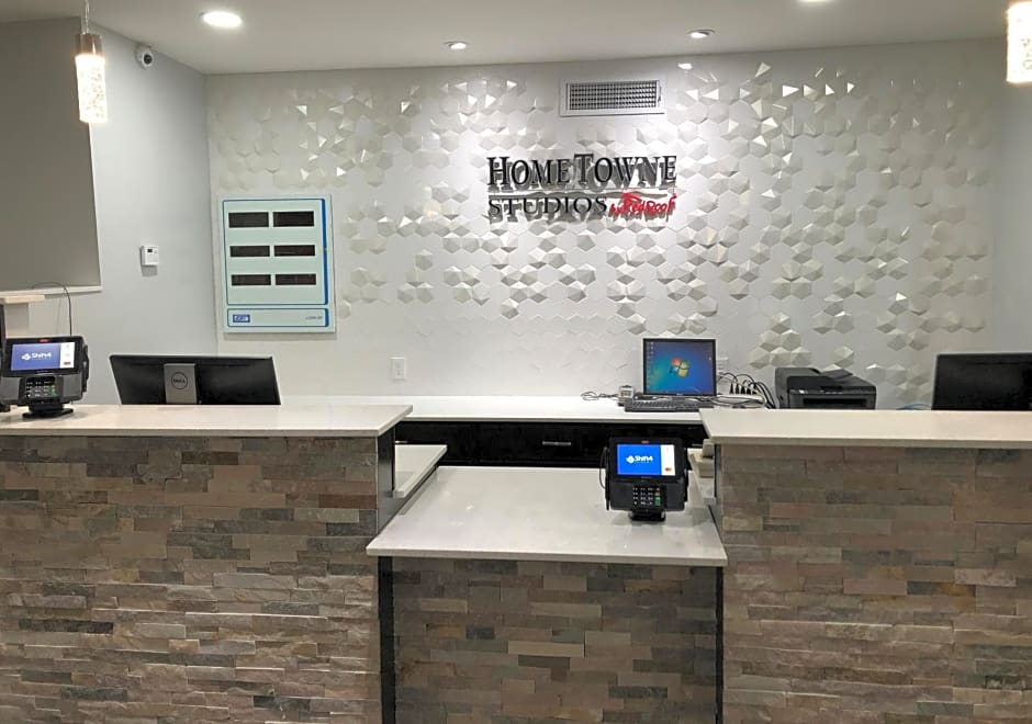 HomeTowne Studios San Antonio E - Frost Bank Center