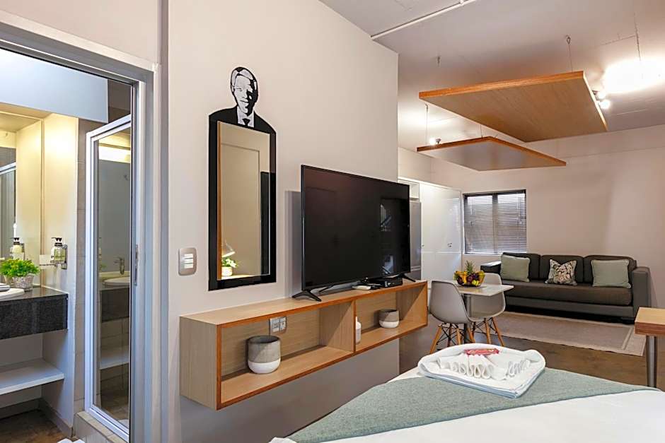 Akanani Apartments