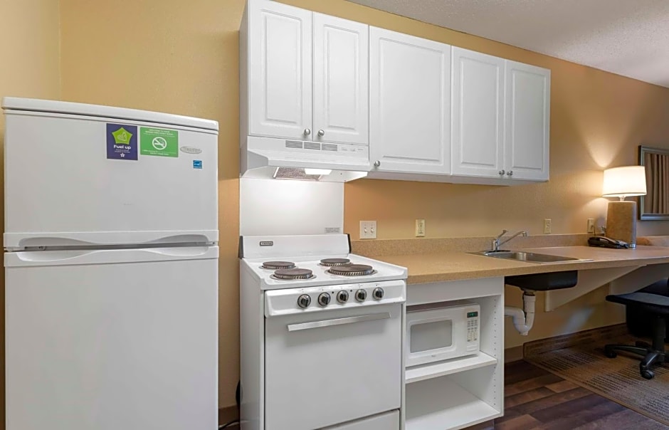 Extended Stay America Suites - Oakland - Alameda Airport