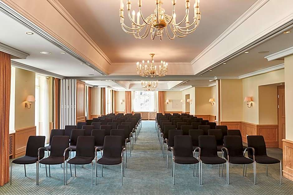 Steigenberger Grandhotel Belvedere