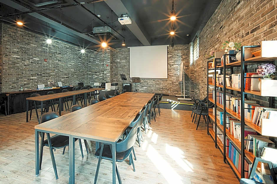 Hotel Iam