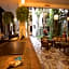 Posada Mariposa Boutique Hotel - 5th Avenue