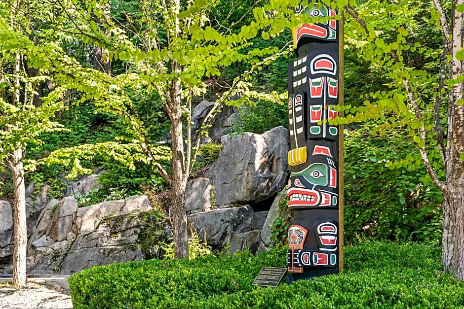 DoubleTree by Hilton North Vancouver