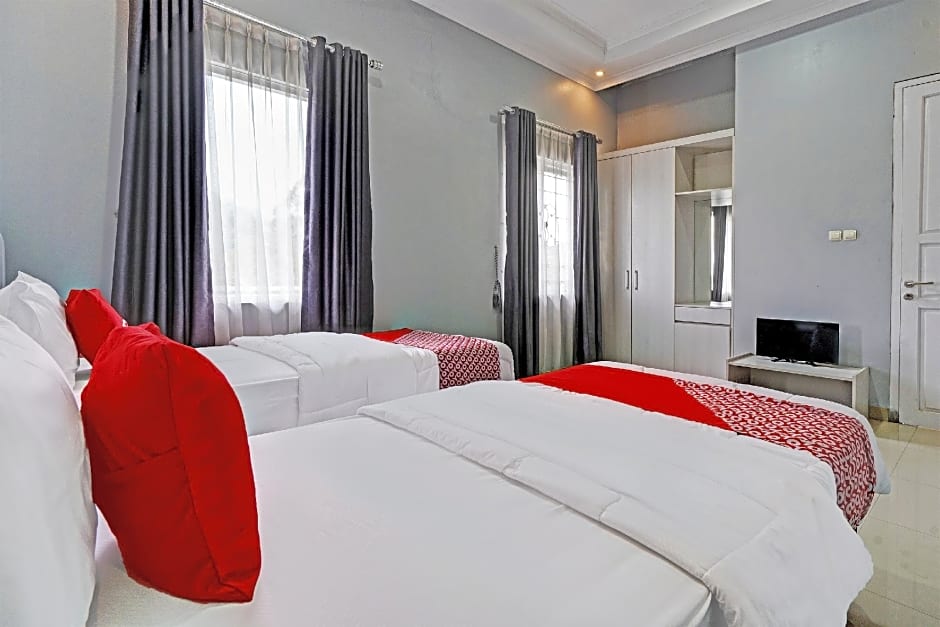 OYO 92023 Singgasana Cipelah Syariah