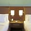 Holiday Inn Express Romulus / Detroit Airport By IHG