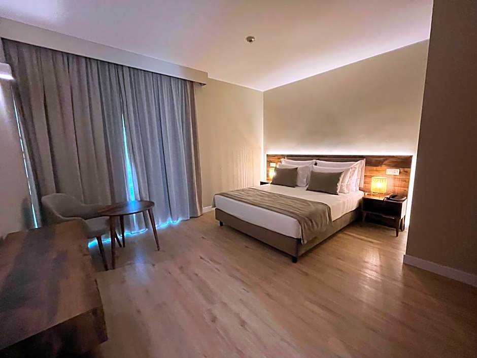 Madeira Bright Star by Petit Hotels