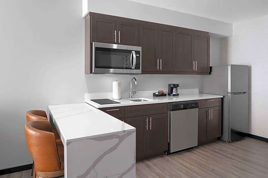 Homewood Suites by Hilton Charlotte Uptown First Ward