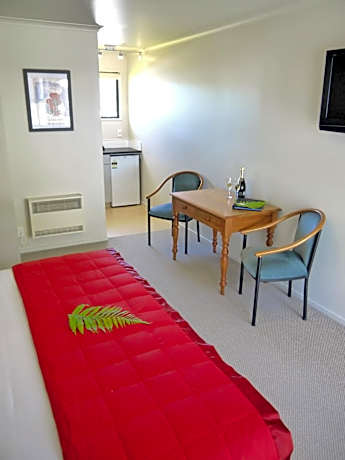 King Studio with Kitchen