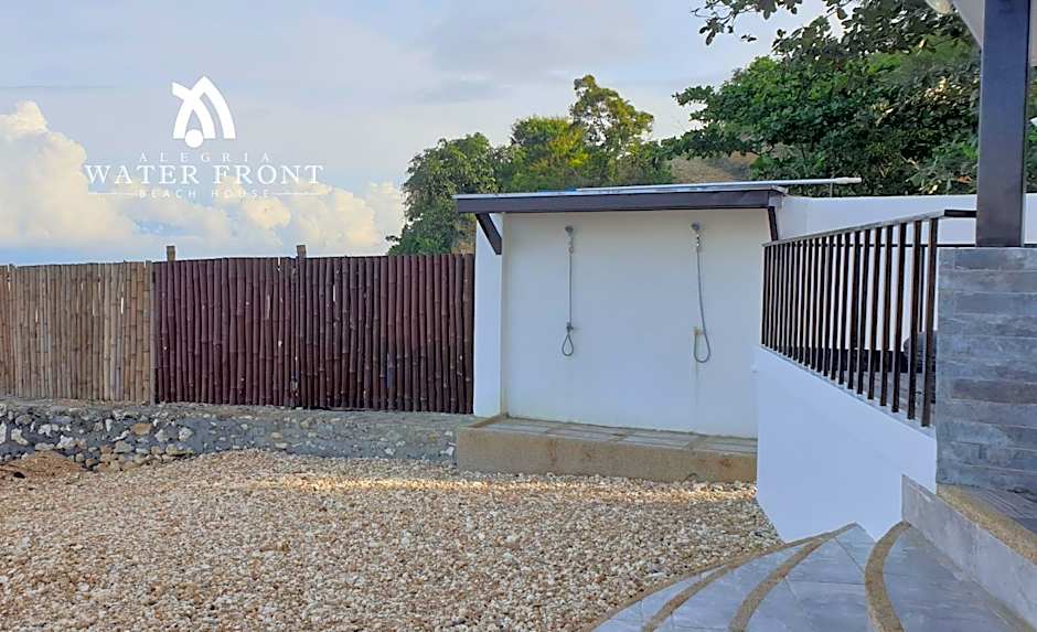 Alegria Water Front Beach House