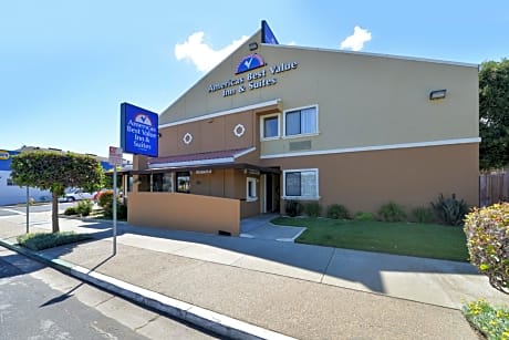 Inn by the sfo