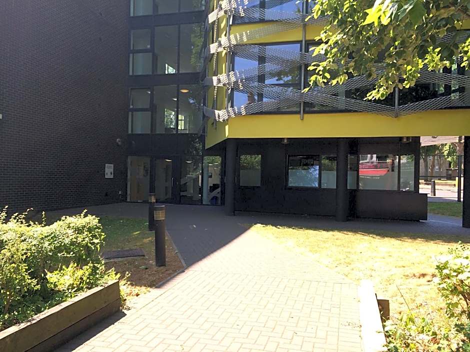 Newington Court (Stoke Newington)