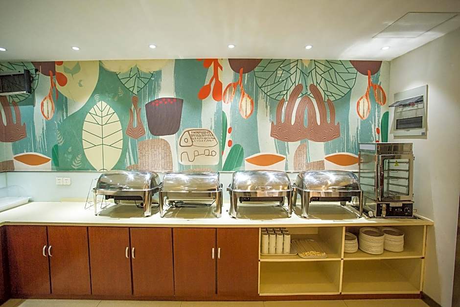 Hanting Hotel Puyang Huanghe Road