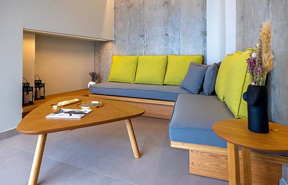 Anadeo Villas & Suites