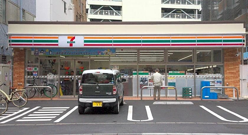 Kawasaki Station Inn