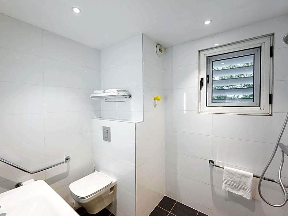ibis Styles Lyon Confluence
