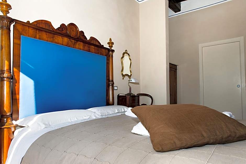 Al Porto Di Lucca B&B