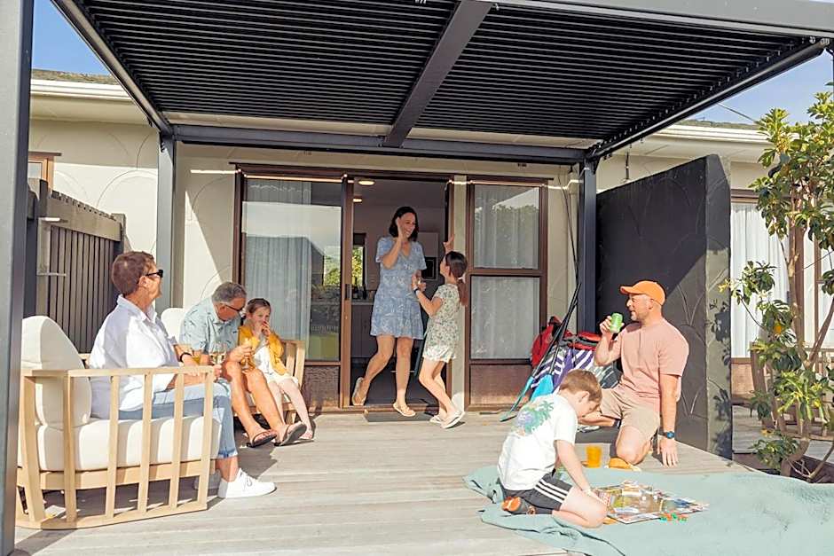 Tāhuna Beach Holiday Park