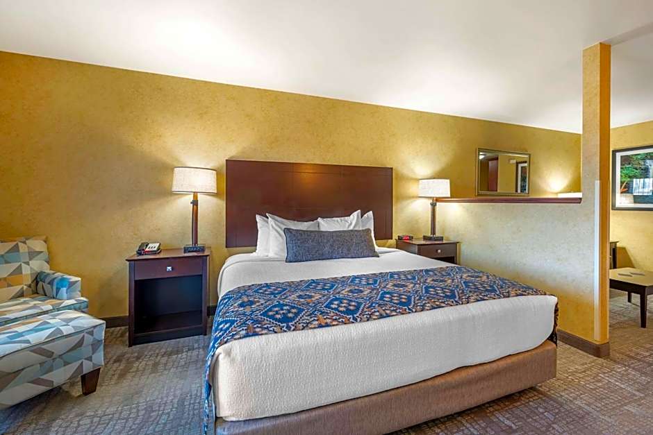 Best Western Plus Ponderay Mountain Lodge