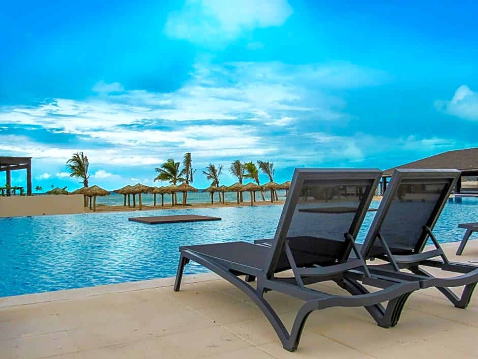 Royalton Blue Waters Autograph All-Inclusive Resor