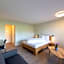 Noah Hotel