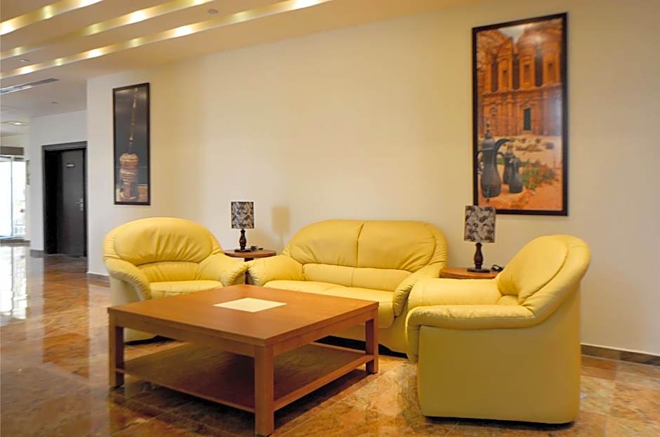 Public Security Hotel & Chalets