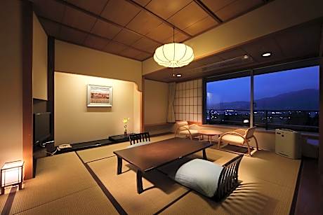 Japanese Style Room with 12 Tatami