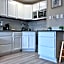 Cozy Galveston Beach Front Condo