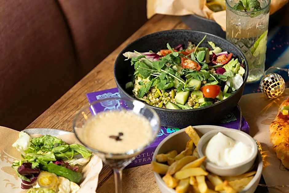 Moxy Glasgow Merchant City