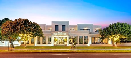 The Carrington Hotel