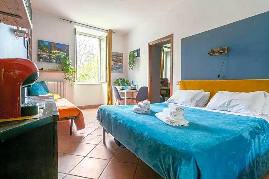 Guest Art Trastevere Station with AC