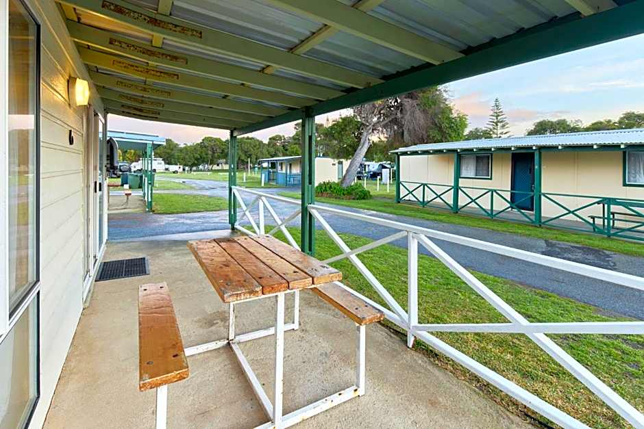 Rose Gardens Holiday Park