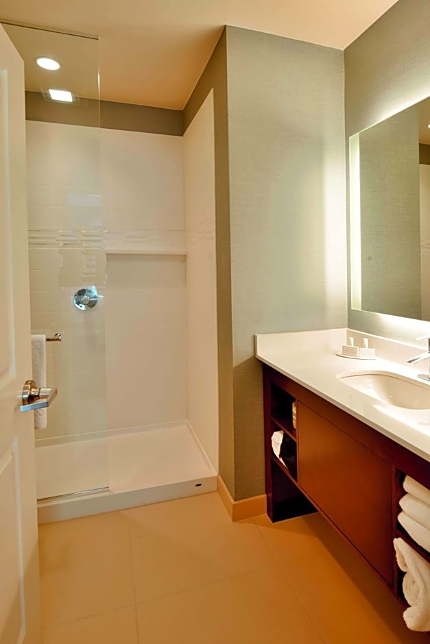 Residence Inn by Marriott Omaha Aksarben Village