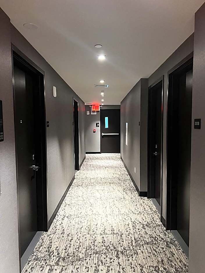 Hotel Mirage Brooklyn