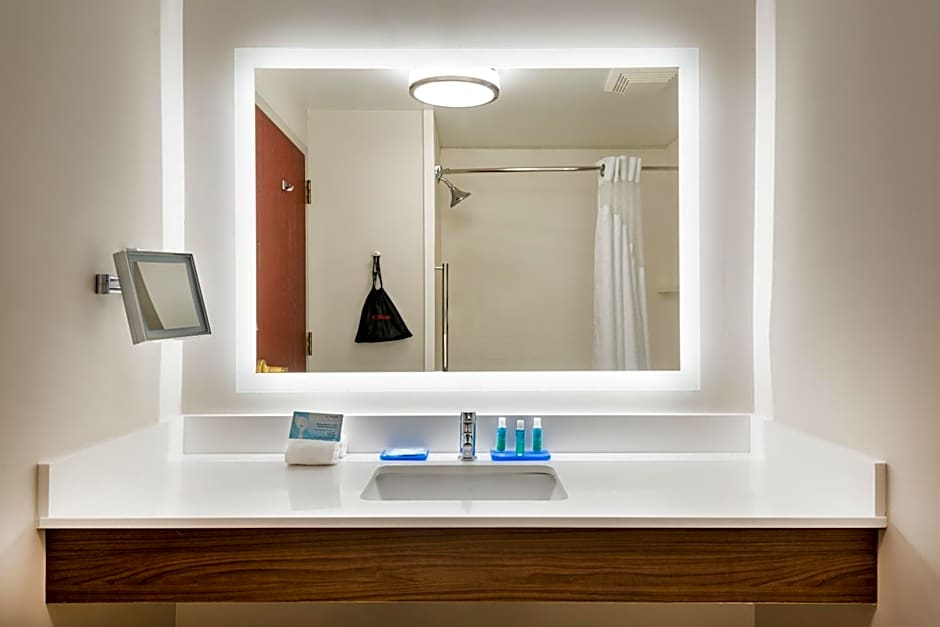 Holiday Inn Express Hotel & Suites Bartow By IHG